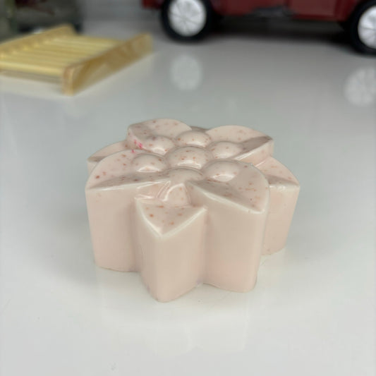 Grapefruit Roseclay Soap