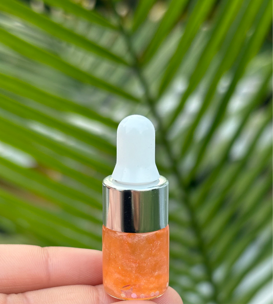 Grapefruit cuticle oil